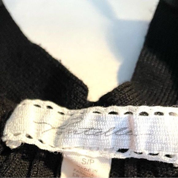 Black Ribbed Knit Women's Cardigan Sweater - Picture 3 of 9